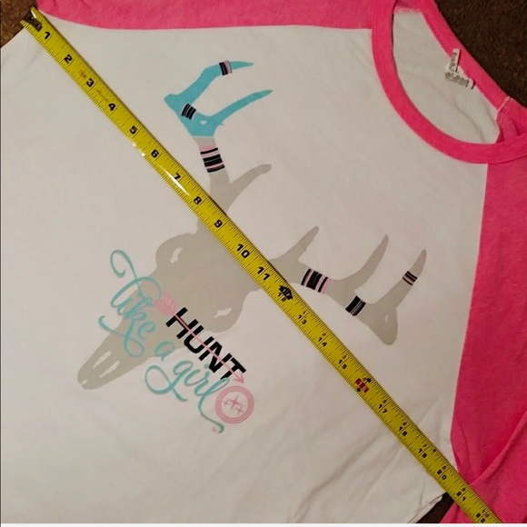 SALE - Hunt like a girl t-shirt. CUTE - Picture 4 of 8